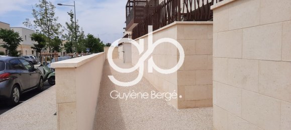 2 bedrooms Apartment in Castries, France No. 297611 4