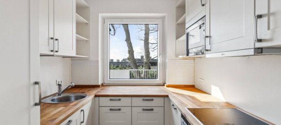 3 rooms Penthouse in Altona, Germany No. 108877 8