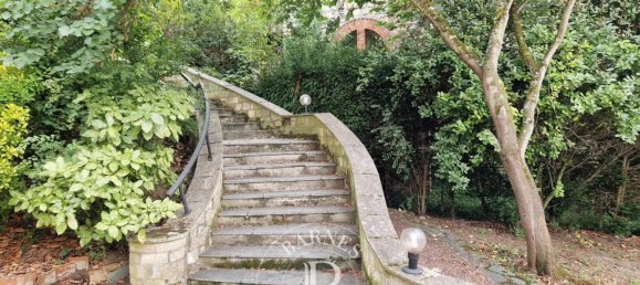 2 Schlafzimmer Haus in Montmorency, France, Nr. 326705 16