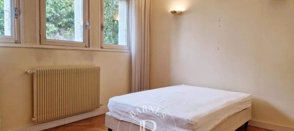 2 Schlafzimmer Haus in Montmorency, France, Nr. 326705 14