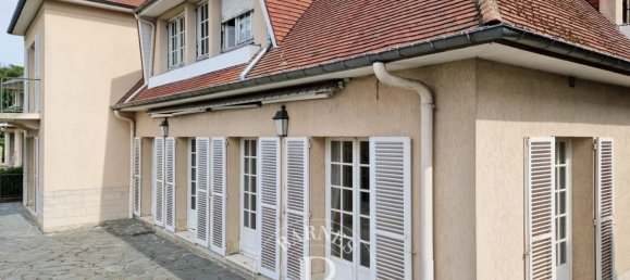 2 Schlafzimmer Haus in Montmorency, France, Nr. 326705 2