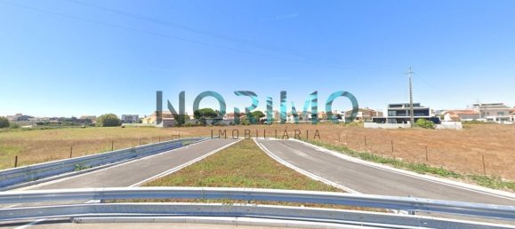 Земельный участок в Повуа ди Варзин, Португалия № 138875 2