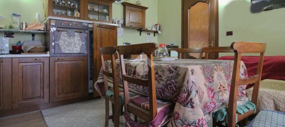 7 rooms House in Settimo Torinese, Italy No. 173304 13