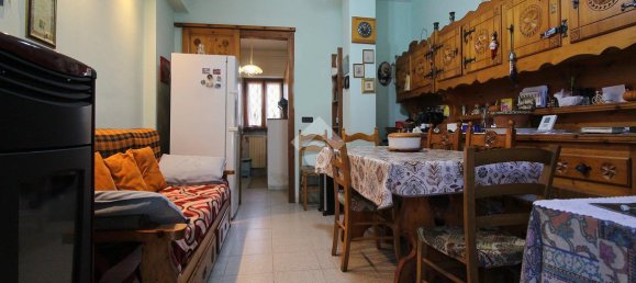 7 rooms House in Settimo Torinese, Italy No. 173304 3