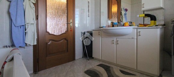 7 rooms House in Settimo Torinese, Italy No. 173304 18