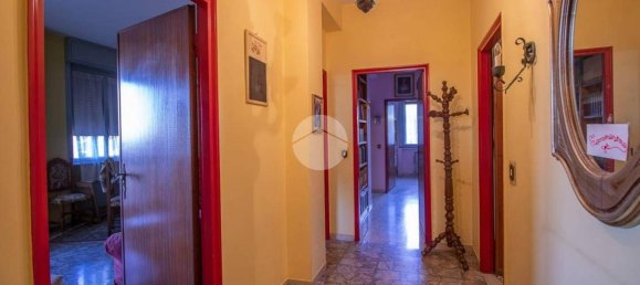 2 bedrooms Apartment in Magliano Sabina, Italy No. 82846 2