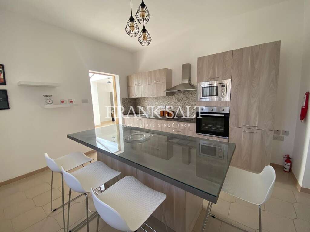 Adosado de 3 dormitorios en Lija, Malta No. 6379