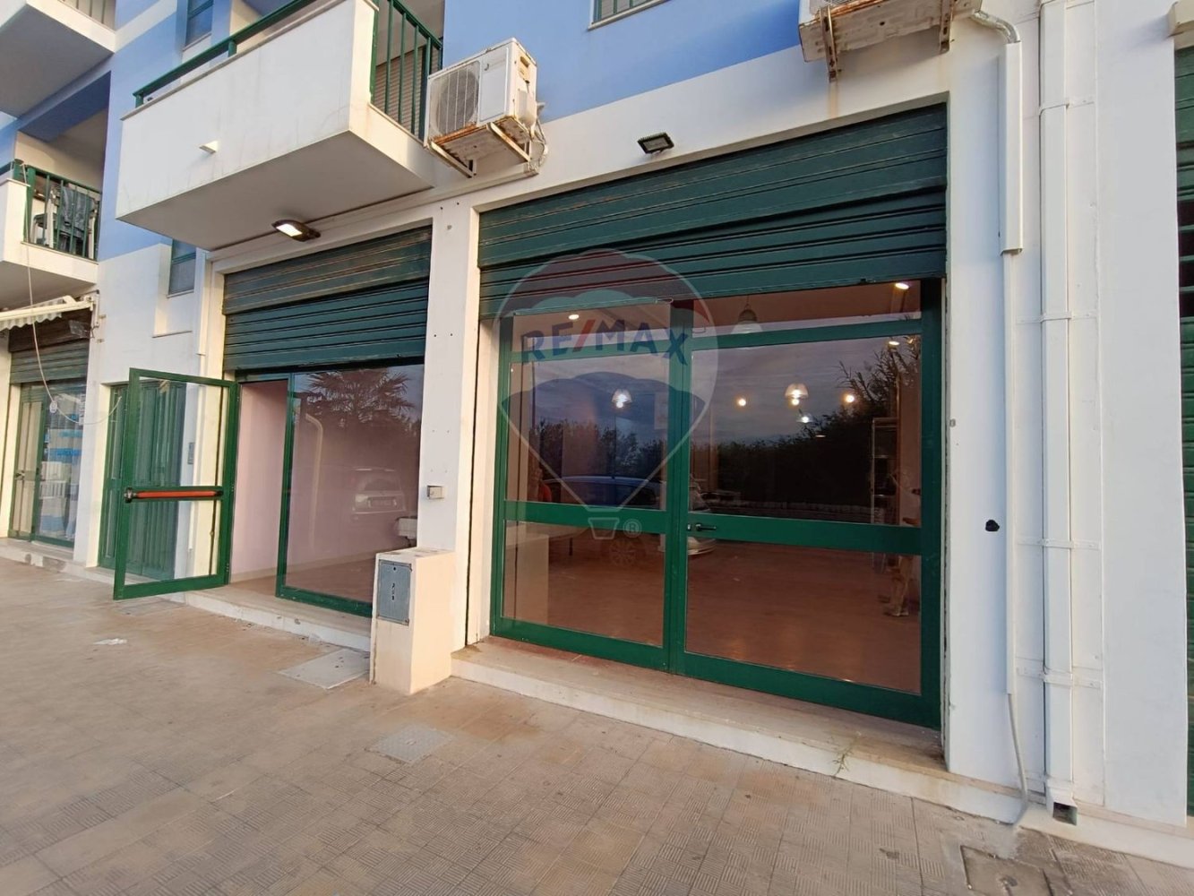 Gewerbliche Immobilie in Pachino, Italy 155m², Nr. 57490