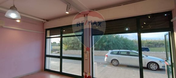 Gewerbliche Immobilie in Pachino, Italy 155m², Nr. 57490 9