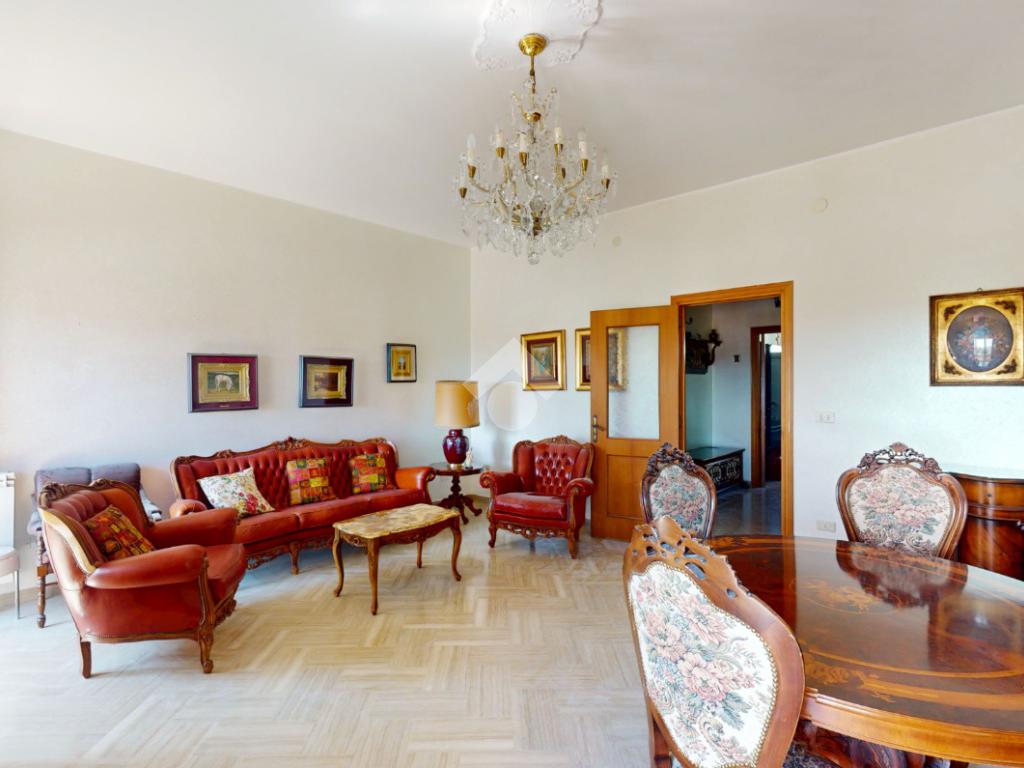 4 غرف نوم شقة في Brindisi, Italy رقم 263987