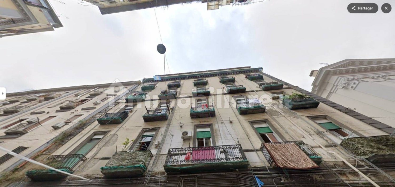 1 غرف نوم شقة في Naples, Italy رقم 100851