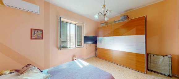 Imóvel comercial de 3 divisões em Mariglianella, Italy N.º 18425 13