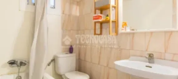 3 bedrooms Apartment in Sant Boi de Llobregat, Spain No. 182564 19