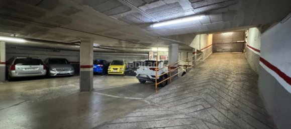 Apartamento de 4 dormitorios en Sant Martí, Spain No. 187603 31