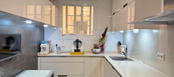 Apartamento de 4 dormitorios en Sant Martí, Spain No. 187603 37