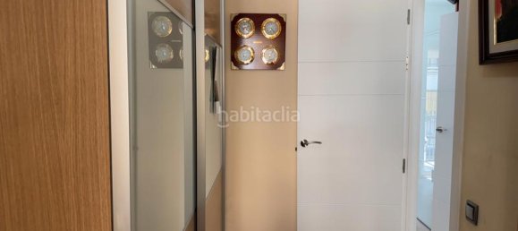 Apartamento de 4 dormitorios en Sant Martí, Spain No. 187603 3