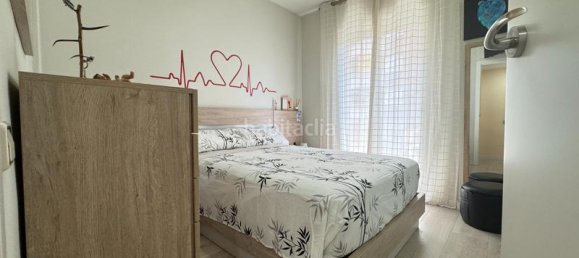 Apartamento de 4 dormitorios en Sant Martí, Spain No. 187603 42