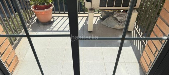 Apartamento de 4 dormitorios en Sant Martí, Spain No. 187603 20