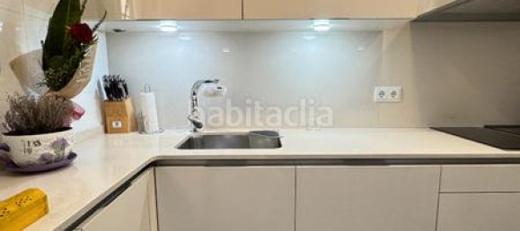 Apartamento de 4 dormitorios en Sant Martí, Spain No. 187603 41