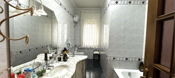 3غرفة شقة في Naples, Italy رقم 163243 15