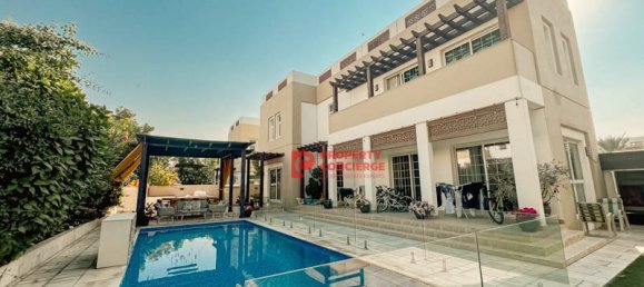 5 bedrooms Villa in Mudon, UAE No. 42548 24