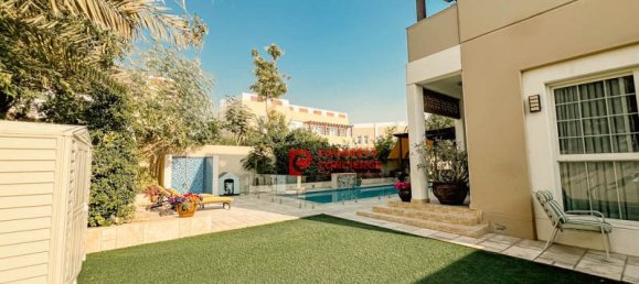 5 bedrooms Villa in Mudon, UAE No. 42548 3