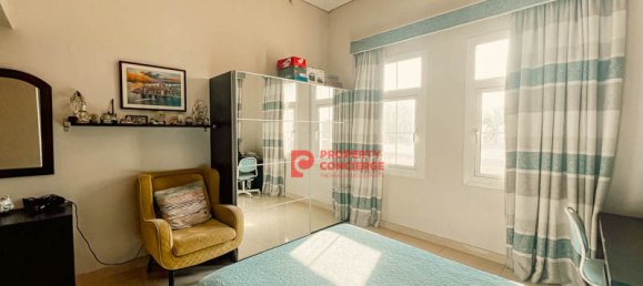 5 bedrooms Villa in Mudon, UAE No. 42548 9