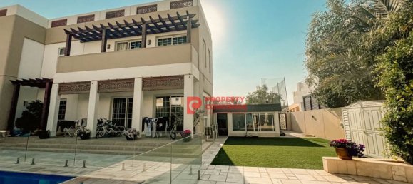 5 bedrooms Villa in Mudon, UAE No. 42548 2