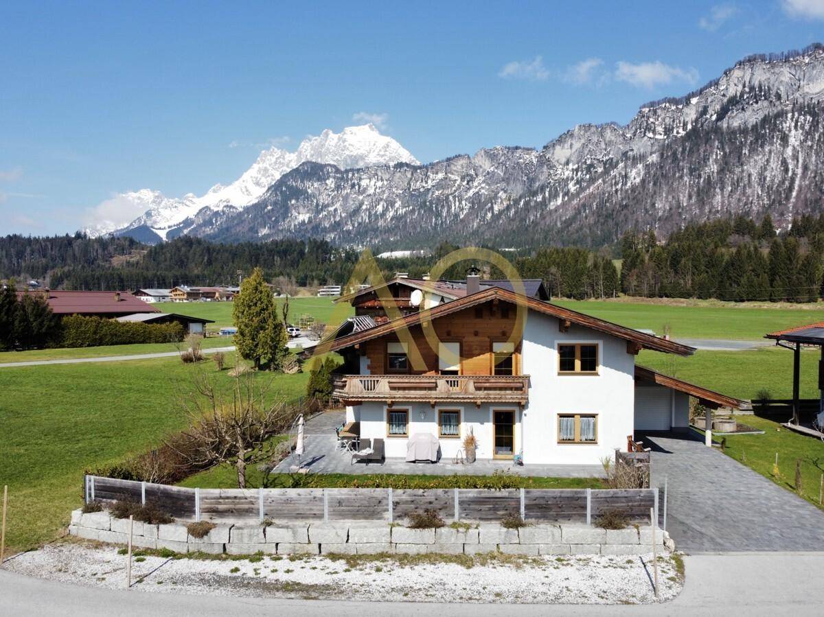 Casa de 5 dormitorios en St. Johann in Tirol, Austria No. 197758