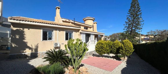 4 bedrooms House in Cartagena, Spain No. 32200 6