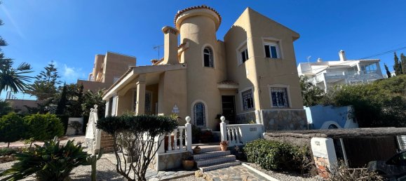 4 bedrooms House in Cartagena, Spain No. 32200 2