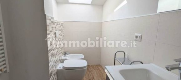 2 bedrooms Apartment in Florence, Italy No. 138635 16