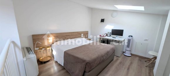 2 bedrooms Apartment in Florence, Italy No. 138635 12