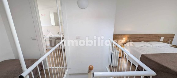 2 bedrooms Apartment in Florence, Italy No. 138635 15