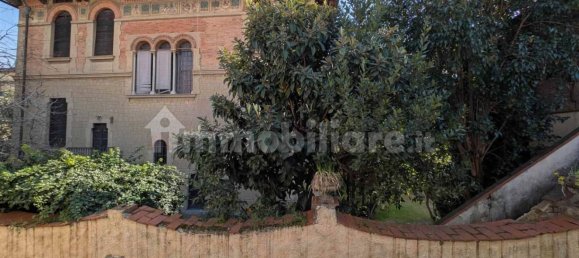 2 bedrooms Apartment in Florence, Italy No. 138635 2