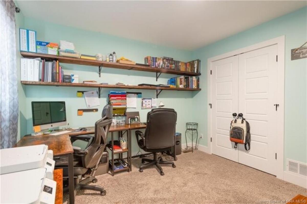 3 bedrooms House in Charlestown, USA No. 394131