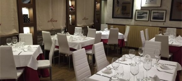 300m² Commercial property in Sallent de Gallego, Spain No. 162645 10