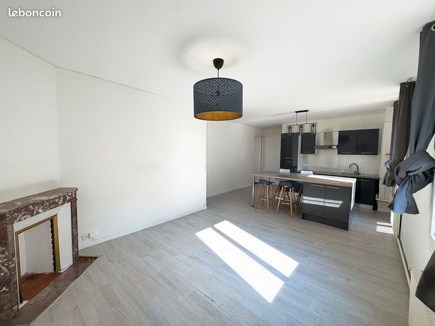 Квартира с 2 спальнями в Реймс, Франция № 309529