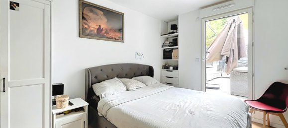 3-salle Appartement à Suresnes, France No. 141467 5