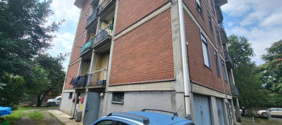 2 bedrooms Apartment in Cassano Magnago, Italy No. 269196 2