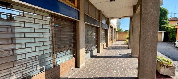 270m² Commercial property in Palazzolo sull'Oglio, Italy No. 284101 4