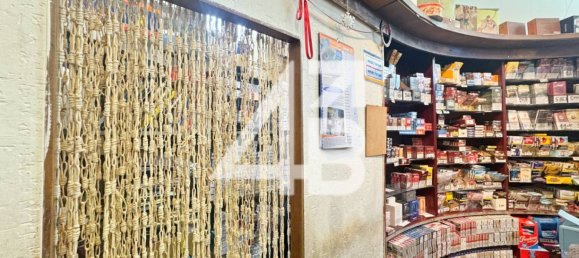 1-salle Propriété commerciale à Trieste, Italy No. 80426 7