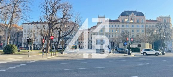 1-salle Propriété commerciale à Trieste, Italy No. 80426 21