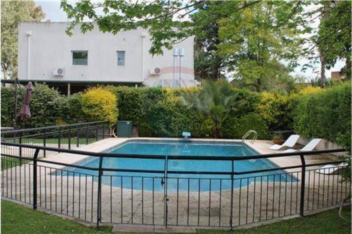 5 bedrooms House in Pilar, Argentina No. 94982