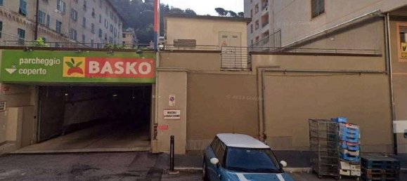 Garage à Genoa, Italy 13m² No. 123619 3