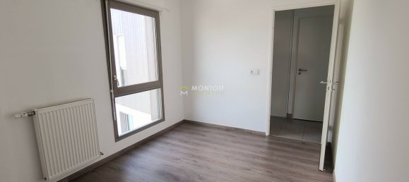 2 bedrooms Apartment in Vitry-sur-Seine, France No. 178999 12