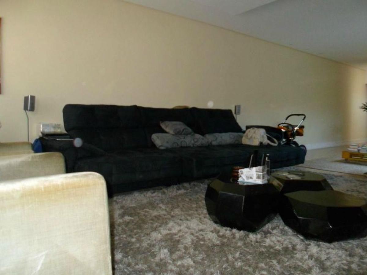 Дом с 3 спальнями в Сан-Паулу, Бразилия № 560265