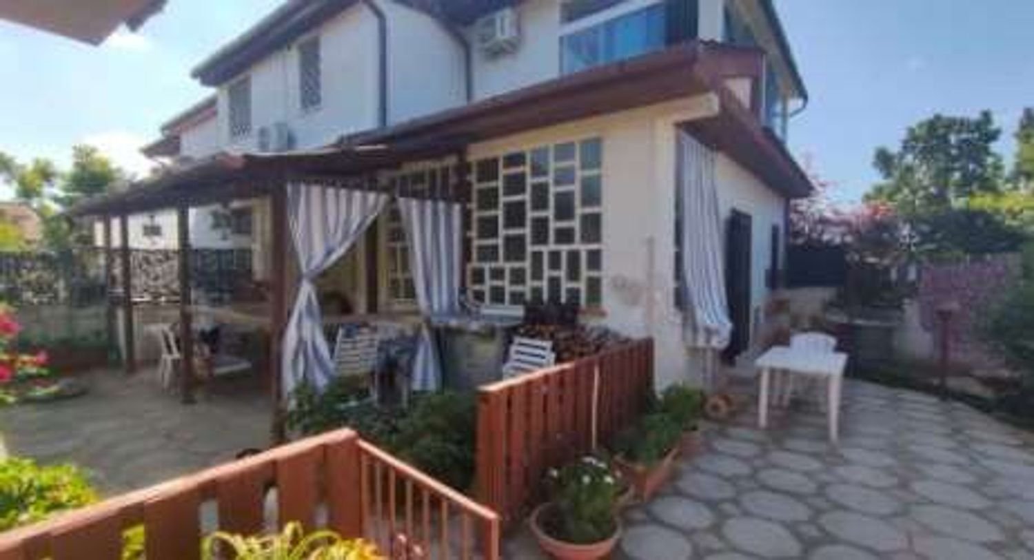 3 rooms House in Ardea, Italy No. 100958