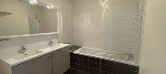 Apartamento de 4 dormitorios en Le Mans, France No. 310527 6