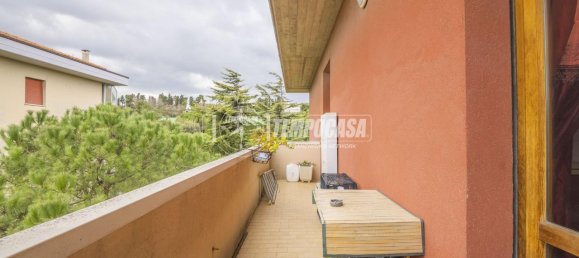 5-salle Duplex à Potenza Picena, Italy No. 37573 9